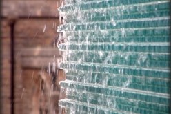 How to Choose the Right Wall Fountain for Your Home