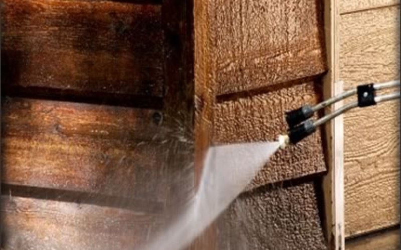 You Can Pressure Wash Your Vinyl Siding