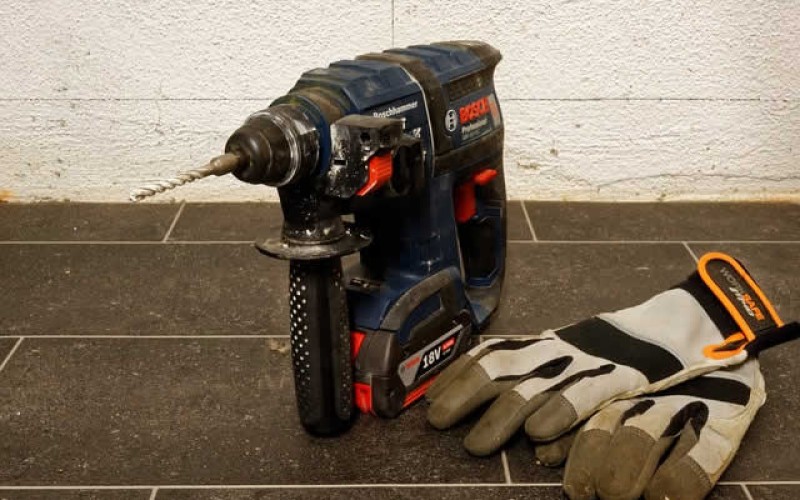 How to Choose a Cordless Drill