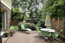 5 Affordable and Practical Outdoor Patio Areas