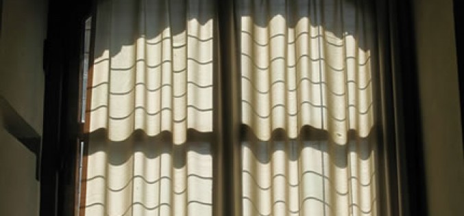How to Measure and Purchase Curtains