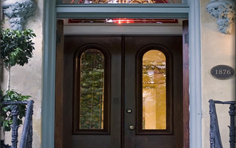 Your Front Door Sets the Tone for Entertaining