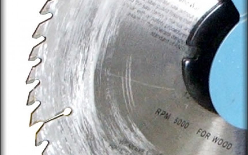 Top Tips for Changing a Bandsaw Blade