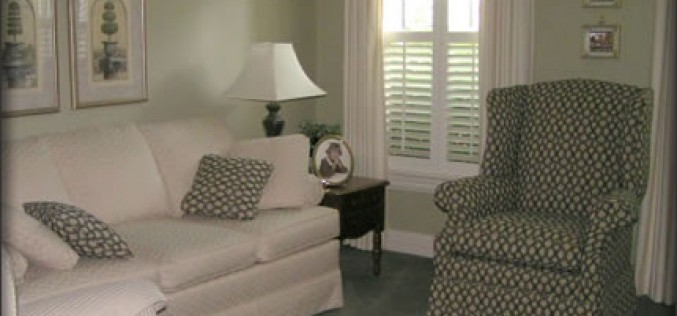 Interior Decorator: Hire One or Not?
