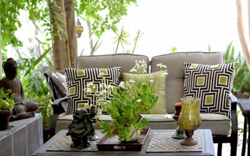 A Few Un-Boring Patio Flooring Ideas For The Summer