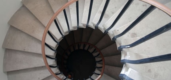 Tips for Creating an Eye-Catching Staircase