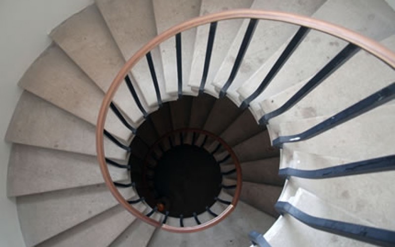 Tips for Creating an Eye-Catching Staircase