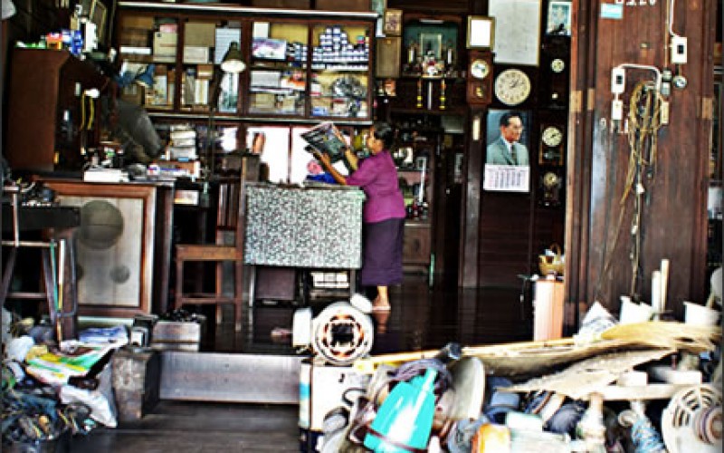 How to Banish Clutter For Good