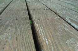 Beautify Your Backyard by Renovating your Deck
