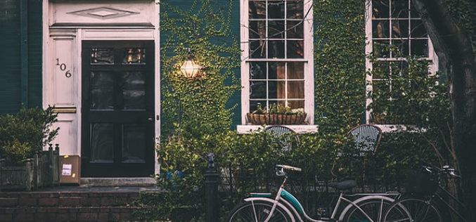 The Four Best Ways to Breathe New Life Into an Old Home