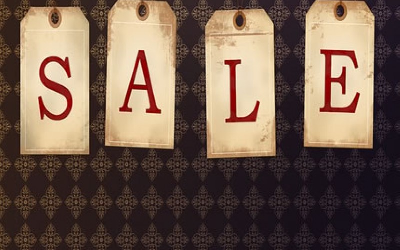 Decorate Your Home the Tag Sale Way