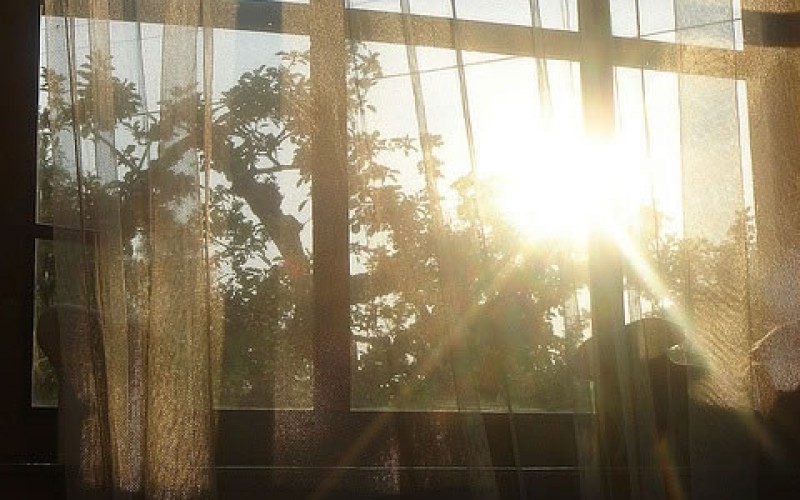 Summer Time Joy: 5 Tips for Keeping the Cold in and the Heat Out