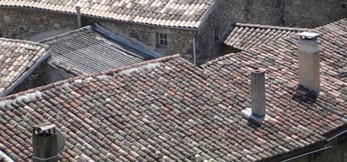 5 Ways to Ensure You Don’t Get Burned by a Roofing Contractor