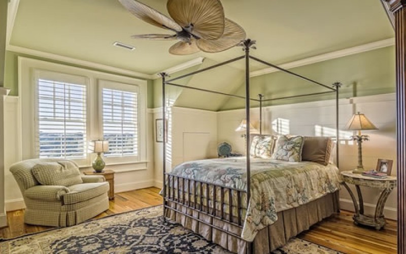 Design Tricks That Will Turn Your Bedroom Vintage