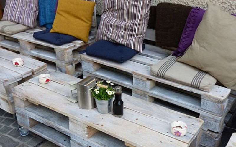 Wood Pallets: Not All of Them are Safe for Crafting