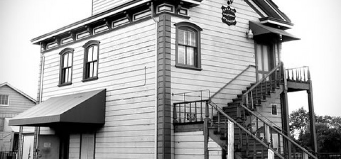 Remodeling and Rebuilding Old Homes: What to Expect