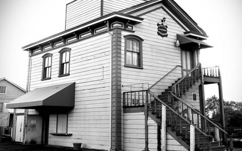 Remodeling and Rebuilding Old Homes: What to Expect