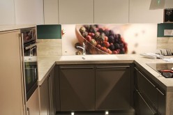 Small Kitchen Design – How to Make a Small Kitchen Feel Like a Bigger One