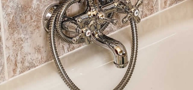 Bathroom Refresh: Thrifty Ways to Renovate Your Throne Room