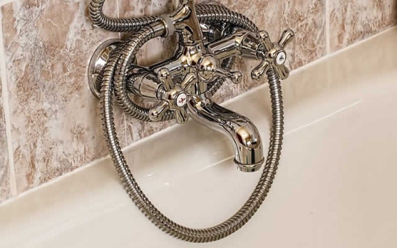 Bathroom Refresh: Thrifty Ways to Renovate Your Throne Room
