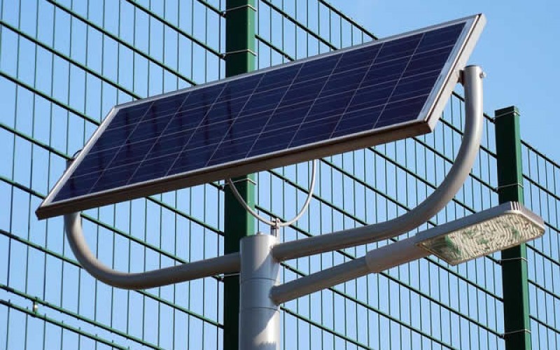 Commercial Solar PV Benefits: Is it Worth the Money?