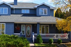 Ever Tried Decorating Your Porch? Go all the Way