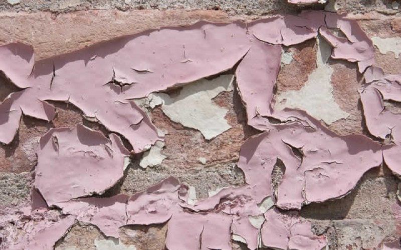 5 Household Eyesores Sure to Drive Down Your Home Value