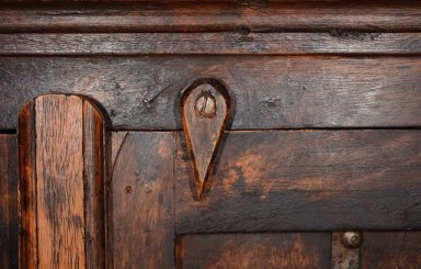 Vanities n’ Cabinets
