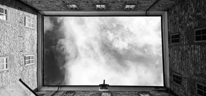 Garage Screens: Another Room With a View