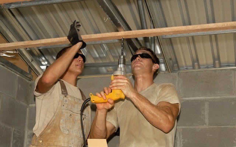 <span>Weekly Tip for April 17:</span> Perfect Solutions Garage Door Safety and Installation