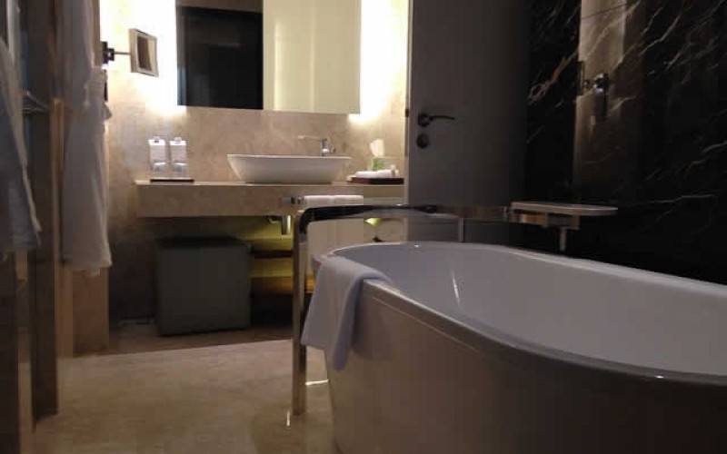 <span>Quick Checklist:&nbsp;&nbsp;&nbsp;&nbsp;</span> Taking Your Bathroom to the Next Level