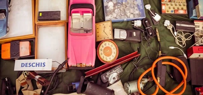 Spring Yard Sales – Out With the Old and in With the New!