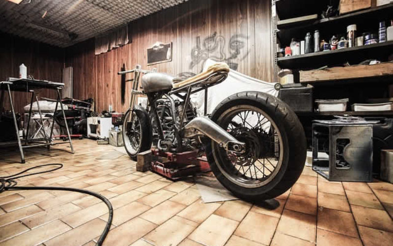 Spruce Up Your Garage Floor With These Stunning 6 Ideas