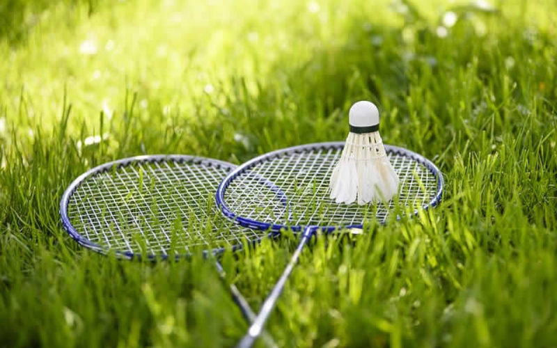 Here are 5 Fun Lawn Games for Summer With Your Kids