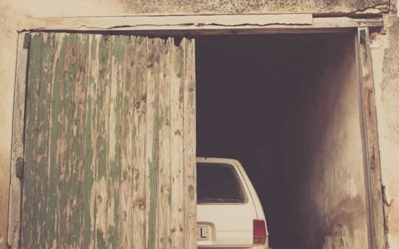 5 Signs It Is Time to Remodel Your Garage