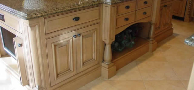 Distinguish Kitchen Cabinet Makers and Buy Only Quality Products