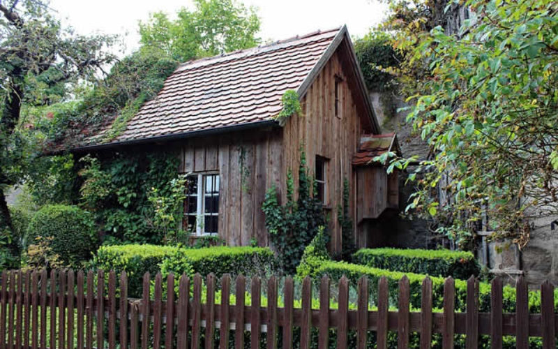 Reasons Why Sheds And Garages Can Be An Effective Investment