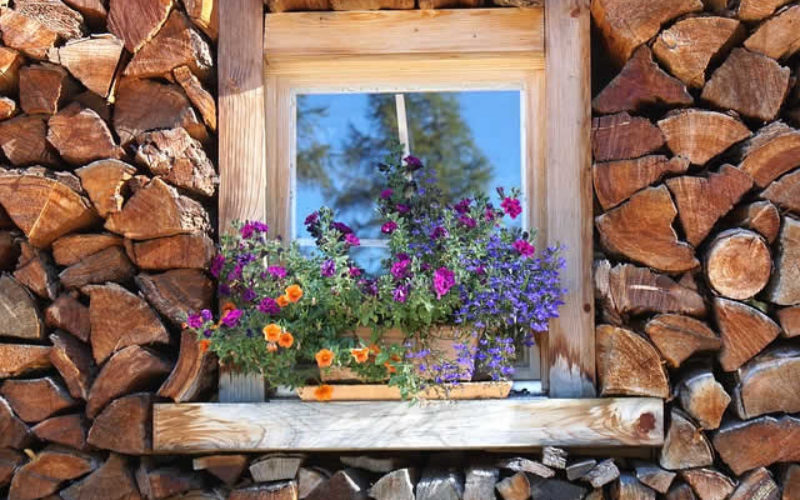 Considerations for Timber Bi-Fold Windows