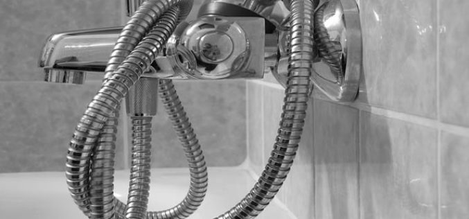 Reasons for Hiring a Plumber to Upgrade the Bathroom Fixtures