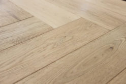 Light Or Dark? 4 Tips For Picking Your Floor Color