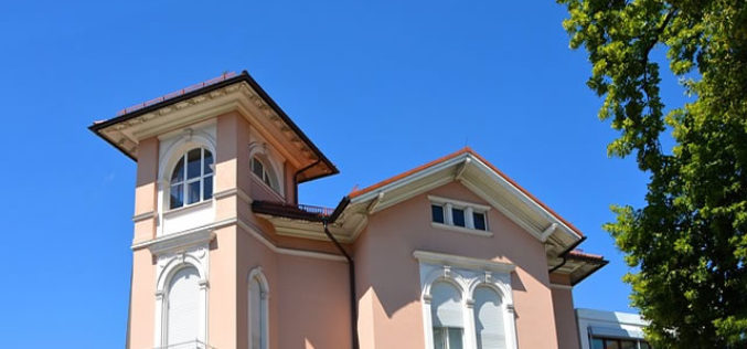 Why Buying Older And Renovating New May Be The Perfect Home Strategy For You