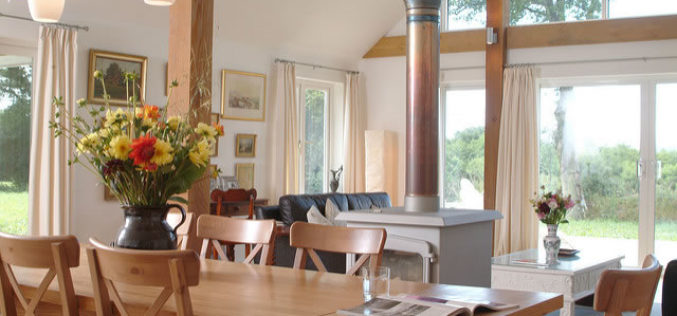 Unique Features Of Timber Dining Tables