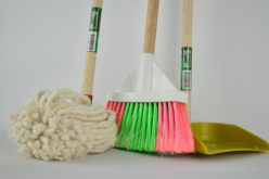 Why the Retail Cleaning Industry Isn’t Happy About Steam Cleaners