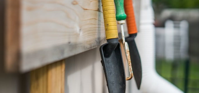 <span>Sunday Morning Tip for July 02:</span> Garden Tools In Your Garage