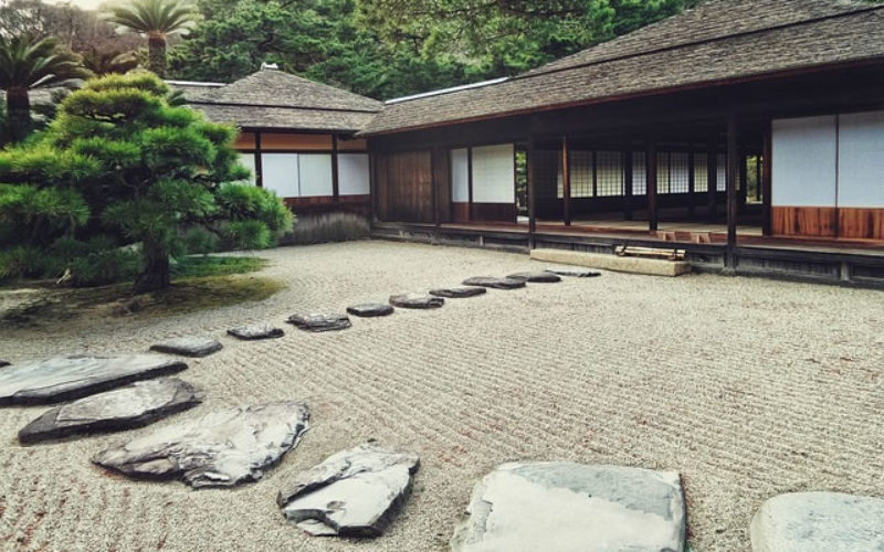Important Factors to Consider Before Choosing Stone for Your Home and Garden