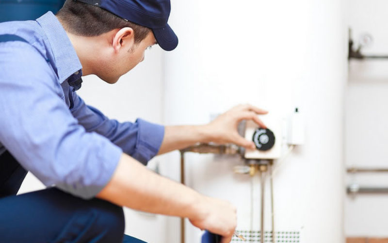 4 Ways to Make Your Water Heater Replacement a Cinch