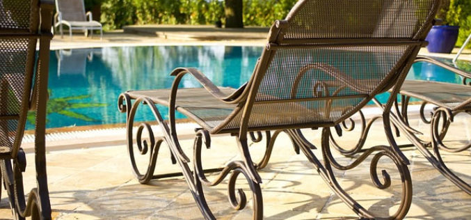 A Luxurious Lifestyle: 4 Ways to Make Your Home Feel Like a Vacation Spot