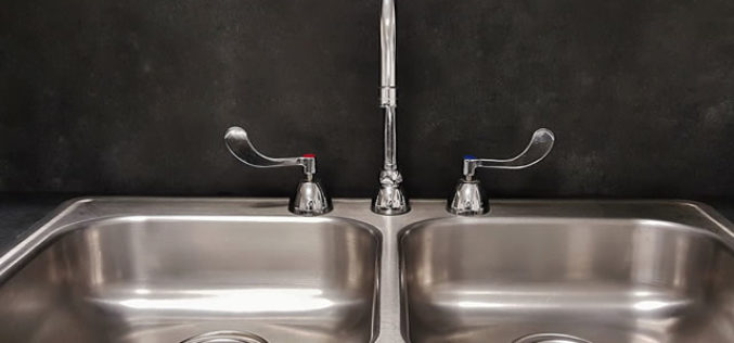 Kitchen Sink Remodeling: How-to Guide With 3 Key Tips From Experts