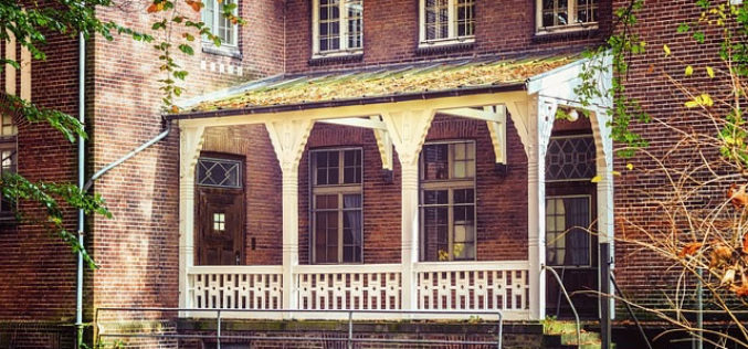 Older Home? 4 Updates You Should Consider If Your House is 30+ Years Old