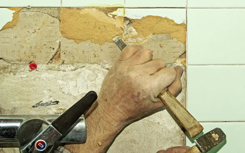 Boring Bathroom? A Short Guide to a Restroom Renovation
